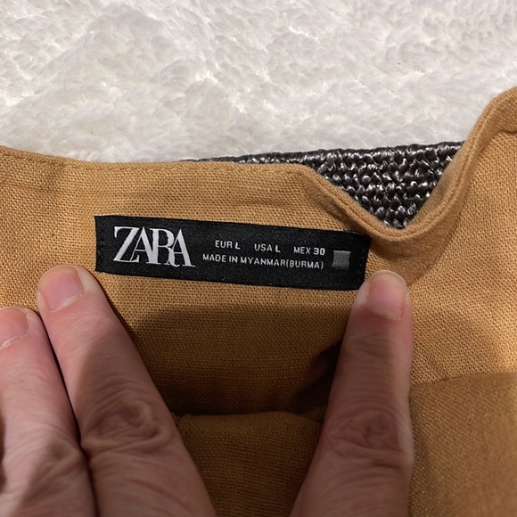 Zara tan linen pleated front belted shorts high waisted size large - Picture 4 of 16